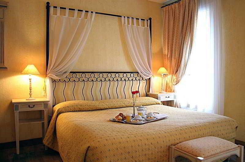 Villa Alessandra Paříž Pokoj fotografie